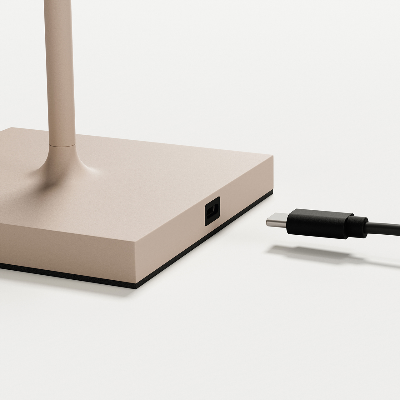 Nuindie Ersatzfuß USB-C 380mm dünenbeige inkl. USB-C Kabel